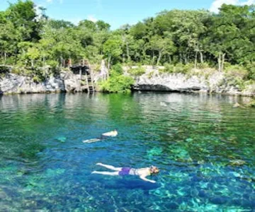 Cancún: Caribbean Snorkeling Tour with Open Sinkhole, Cavern, and Ocean Inlet